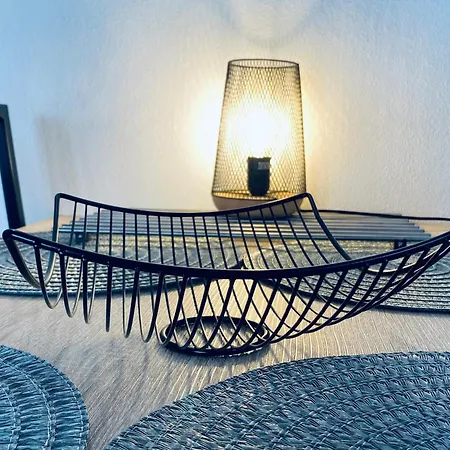 A Charming Village Retreat Casa Kaz * Budens