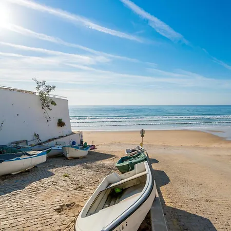 A Charming Village Retreat Casa Kaz * Budens