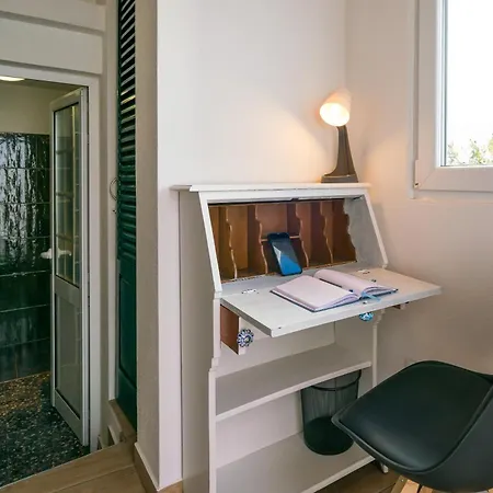 A Charming Village Retreat Casa Kaz 別荘 ブデンス
