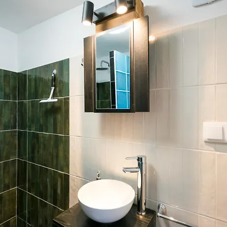 A Charming Village Retreat Casa Kaz Holiday home